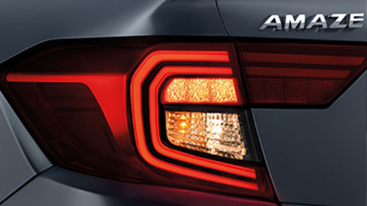 New C-Shaped rear Combination lamps